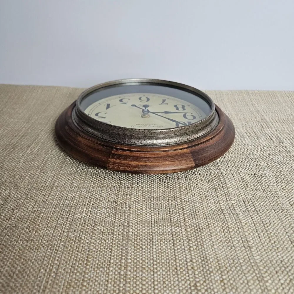 Round Wall Clock 10